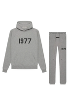 Fear of God ESSENTIALS 1977 Dunkel Hafer Vollständiges Set