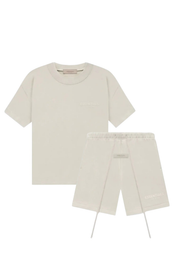 Fear of God Essentials Wheat Sommer-Set