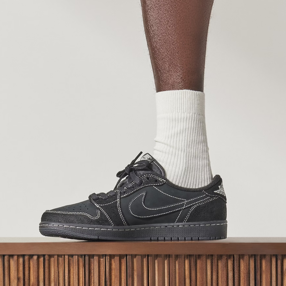 Air Jordan 1 Retro Low OG SP Travis Scott Black Phantom