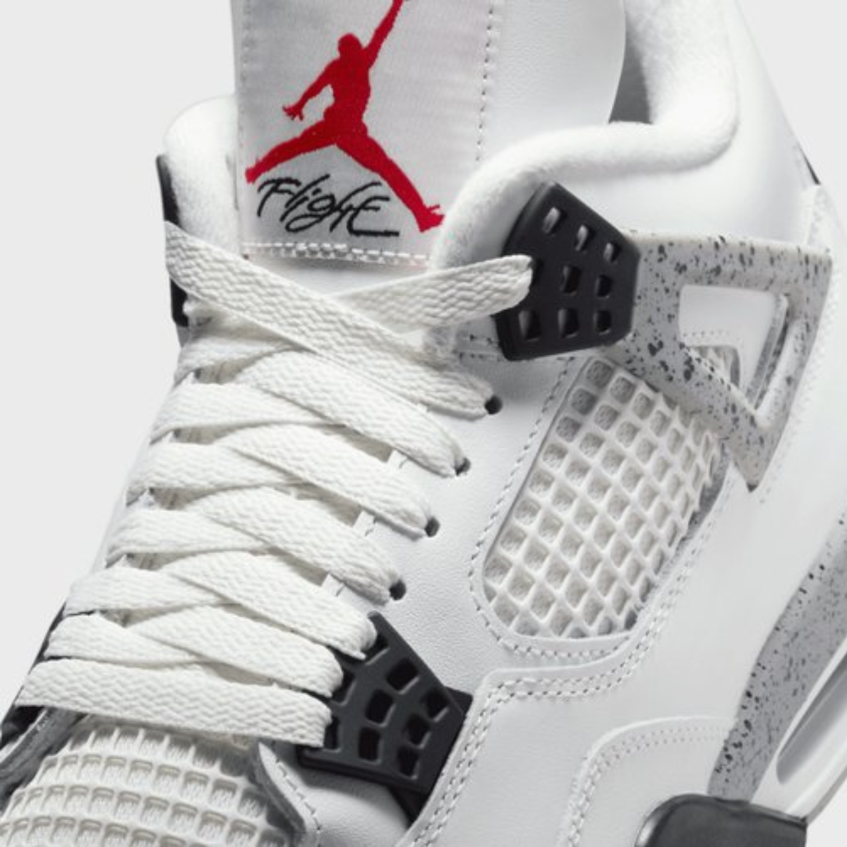 Air Jordan 4 Retro White Cement (2025)
