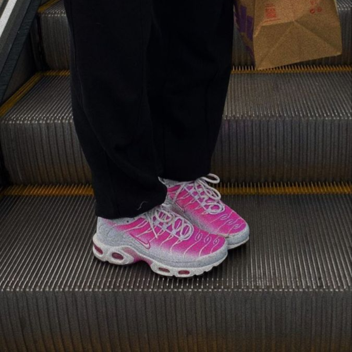 Nike Air Max Plus Pink Fade