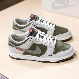 Nike Dunk Low Retro Jahr der Schlange (2025)
