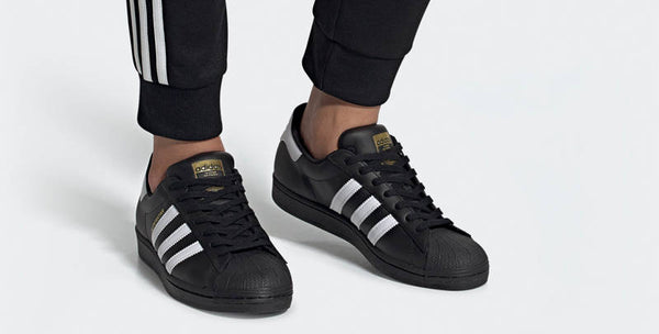 Adidas Superstar Core Schwarz Cloud Weiß Gold