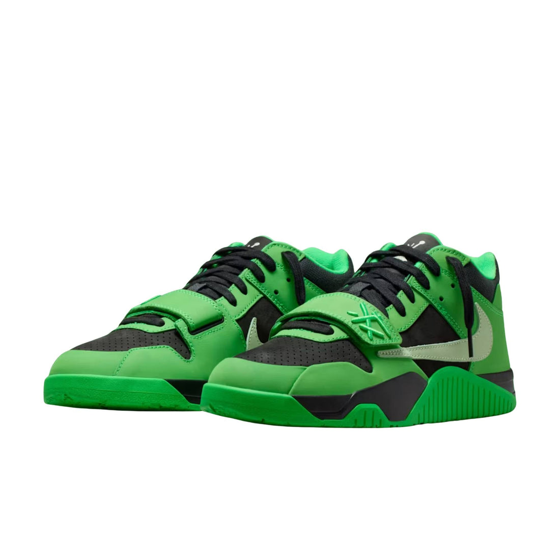air-jordan-jumpman-jack-tr-travis-scott-green-spark-pair-front-view