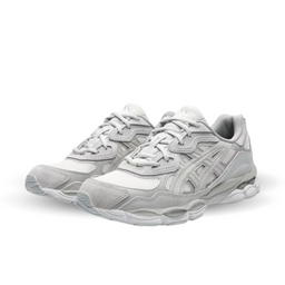 ASICS Gel-NYC sneakers in cream cloud grey pair view