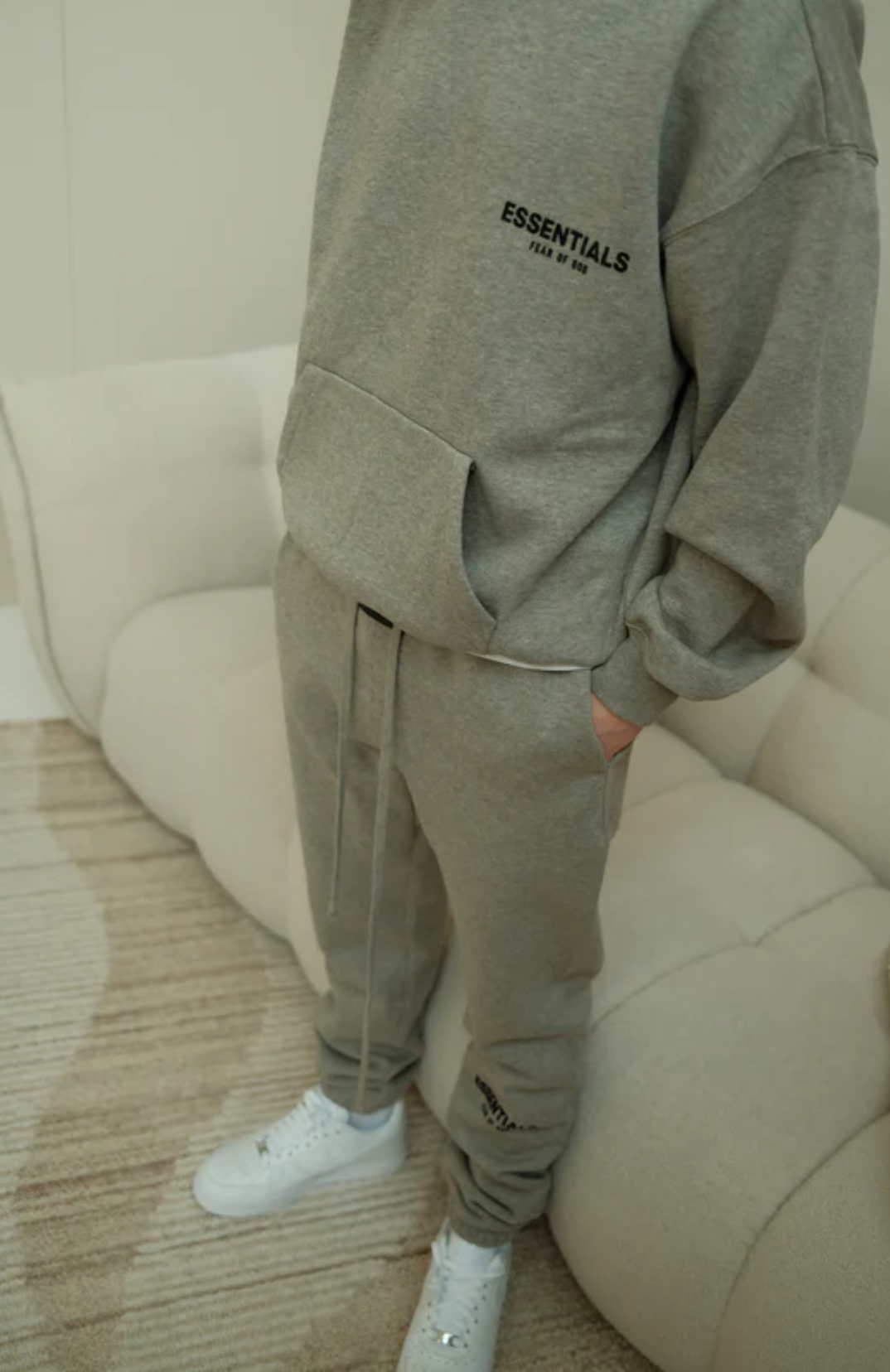 Fear of God ESSENTIALS sweatpants in dark oatmeal