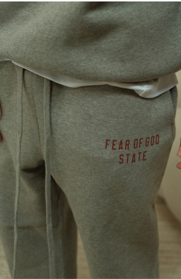 Fear of God Essentials FW24 Dark Heather State Full Set sweatpants in dark heather detail view