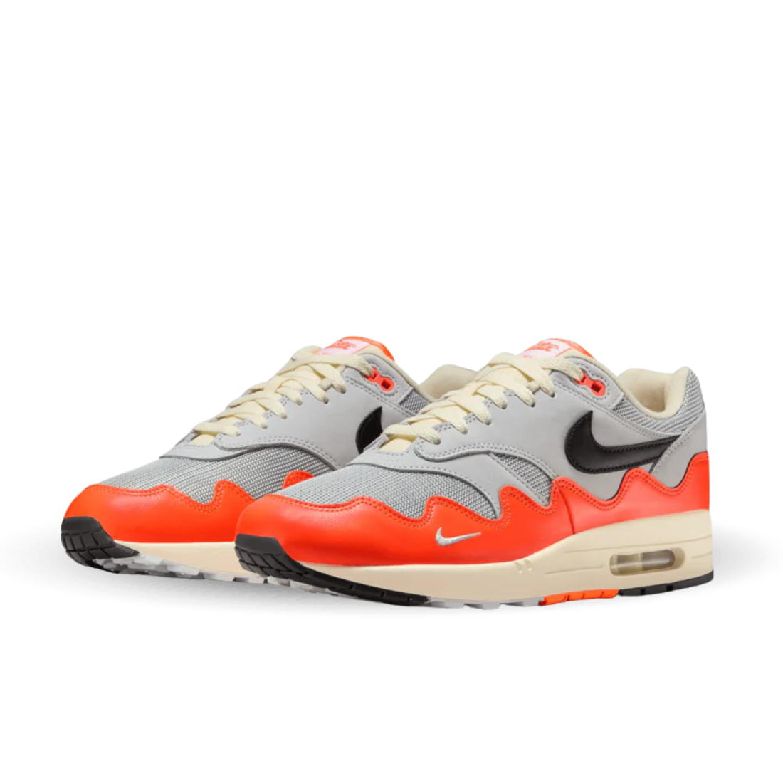 Nike Air Max 1 Patta Waves Hyper Crimson Pure Platinum sneaker in hyper crimson and pure platinum side view