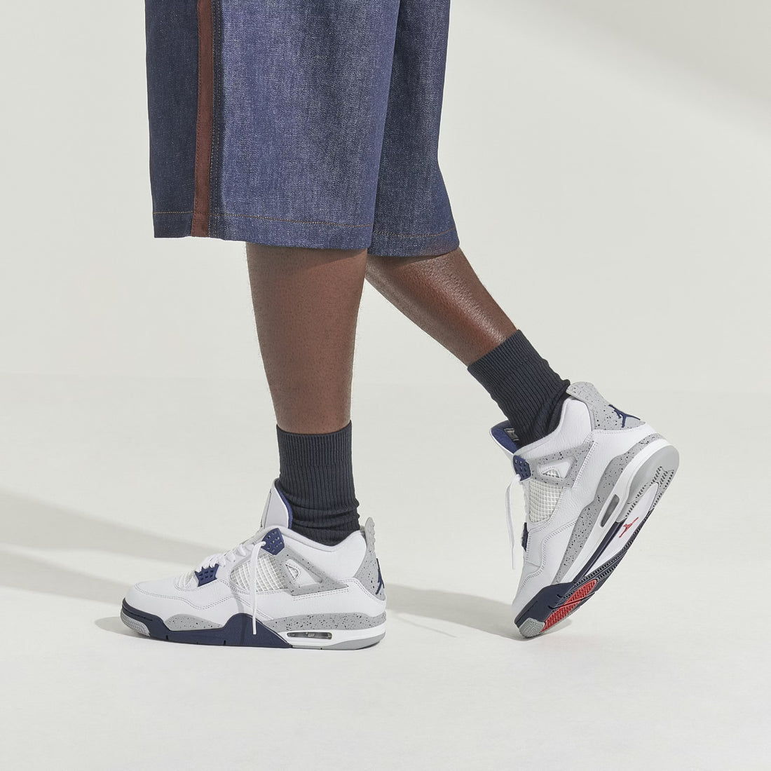 Air Jordan 4 Retro Weiß Midnight Navy