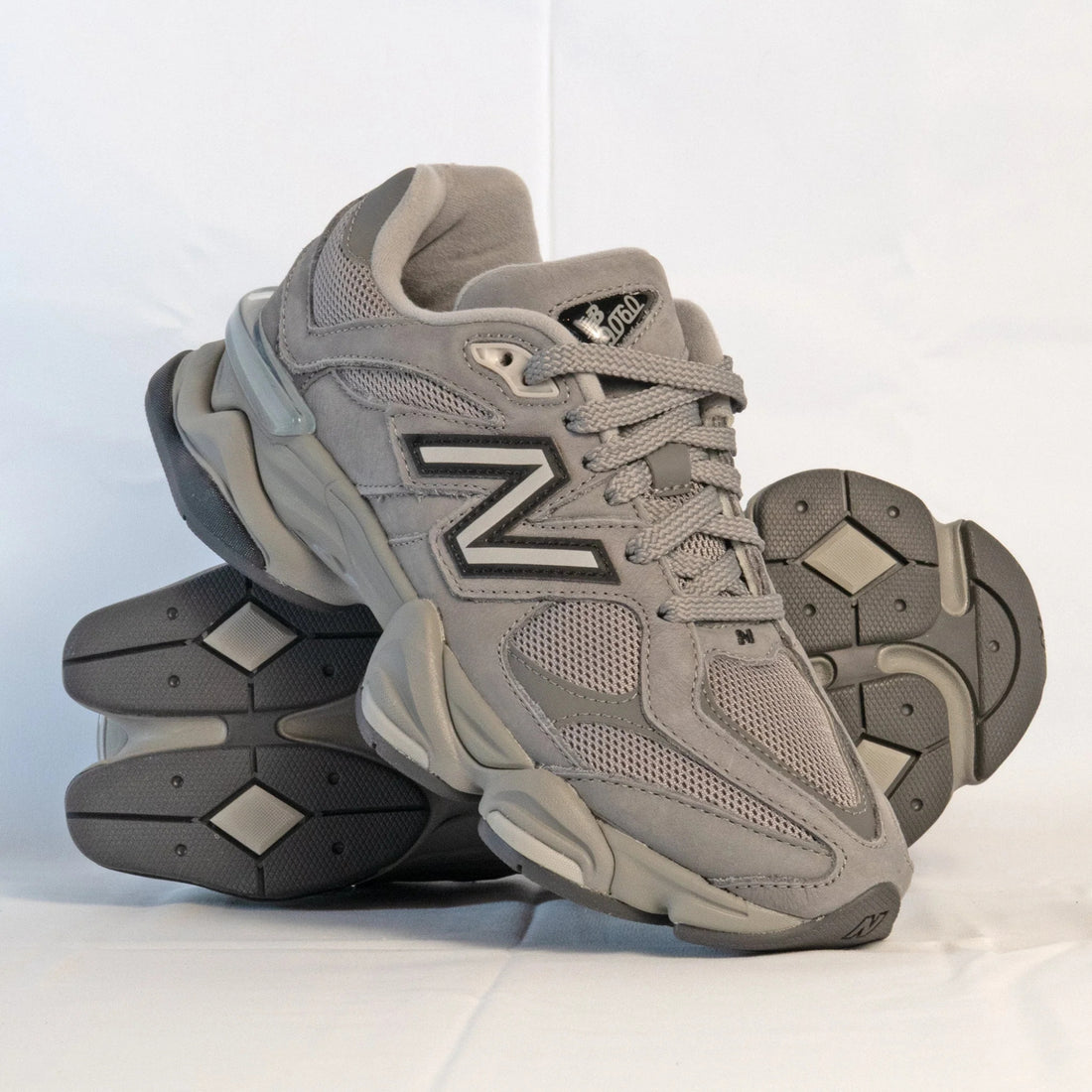 9060 Shadow Grey Castlerock - U9060ZGB