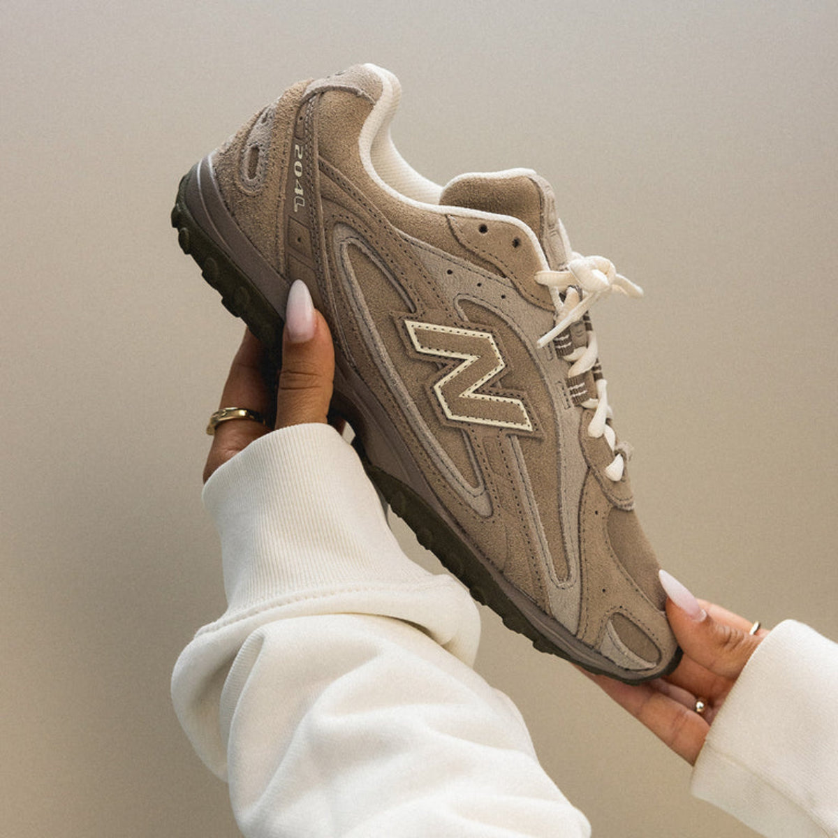 New Balance 204L Pilz Arid Stone
