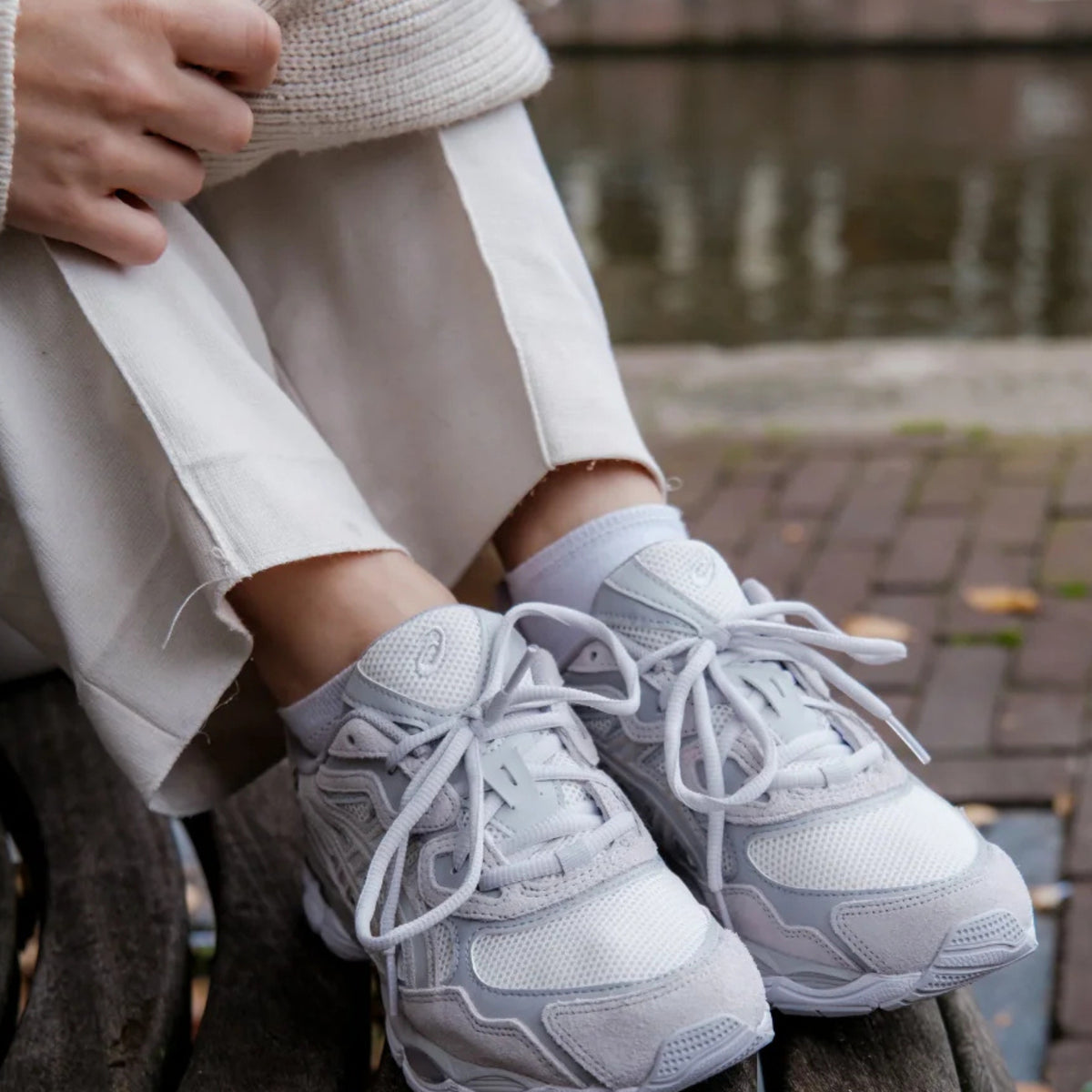 ASICS Gel-NYC Creme Wolkengrau