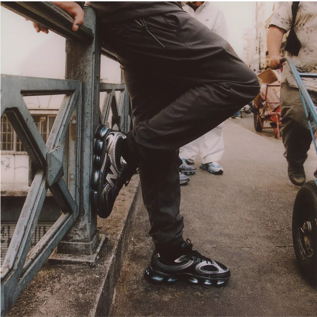 New Balance Abzorb 2000 Black Grey - U2000EA