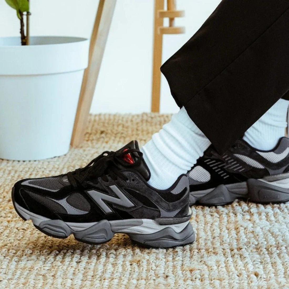 New Balance 9060 Schwarz Castlerock Grau