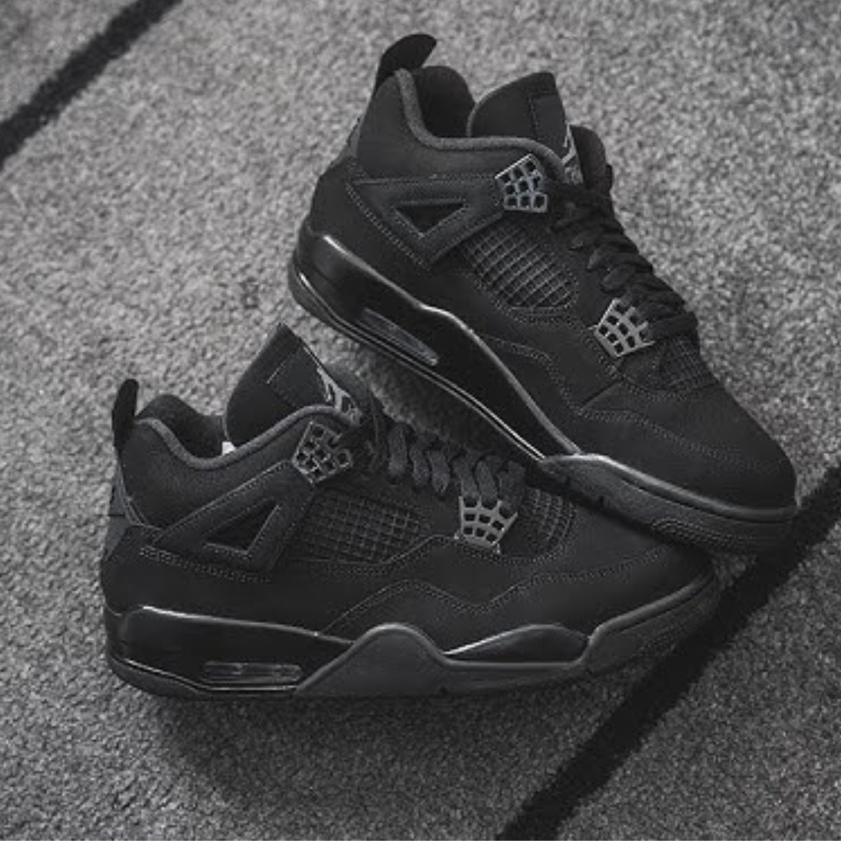 Air Jordan 4 Retro Black Cat (2025) (GS)