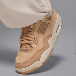 Air Jordan 4 Retro Cozy Girl
