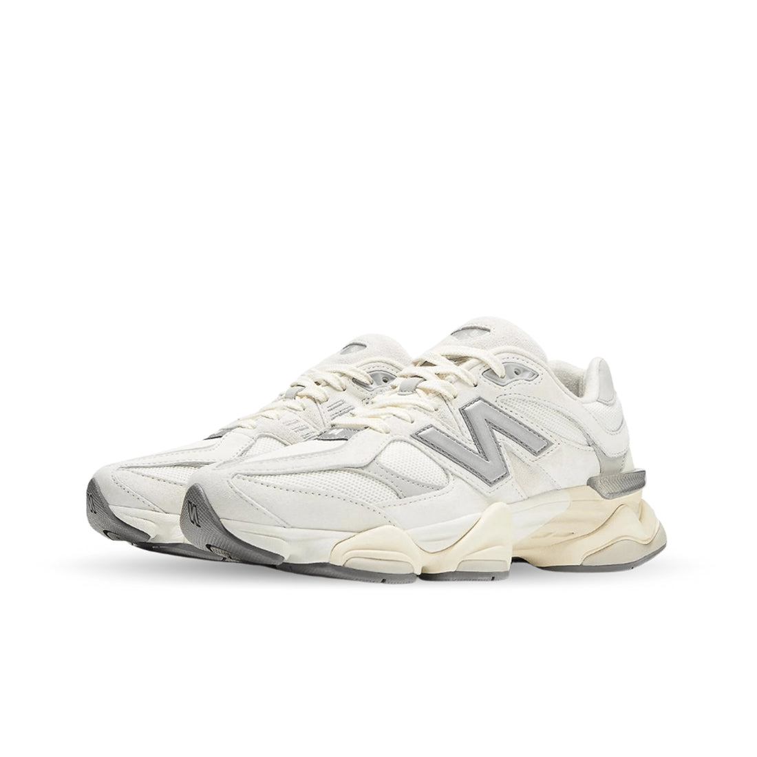 New Balance 9060 Sea Salt Weiß