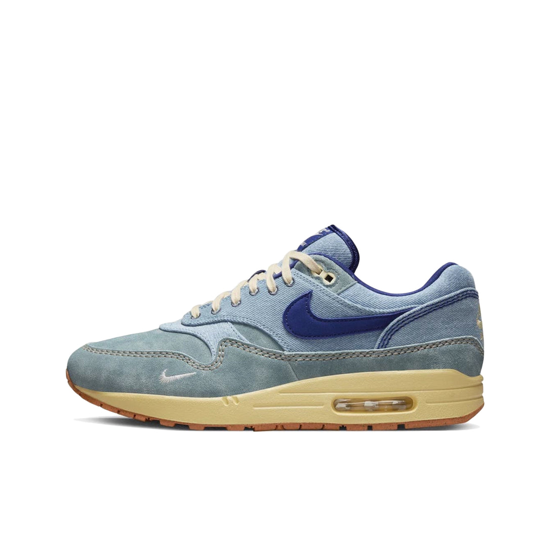 Nike Air Max 1 PRM Dirty Denim - premium sneaker met vintage denim en suède afwerking, verkrijgbaar bij KeepItSneaker met gratis verzending in Nederland, België en Duitsland.